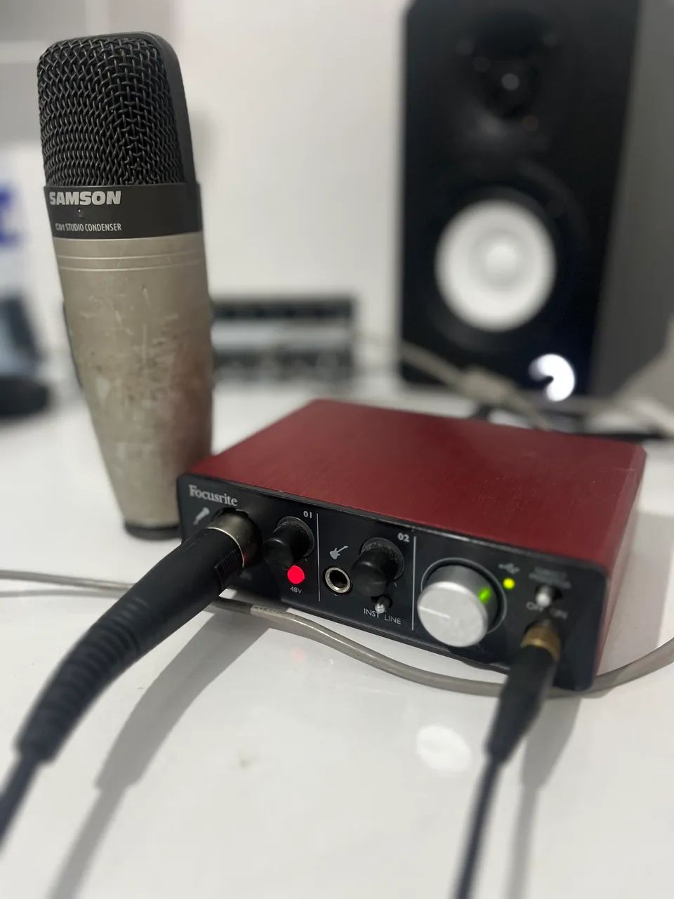 Audio Interface + Condenser Microphone428513144750755844