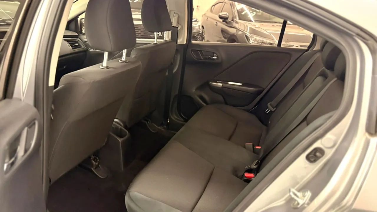 Honda City Hatchback LX 1.5 Flex 16V Aut., foto 9 de 10