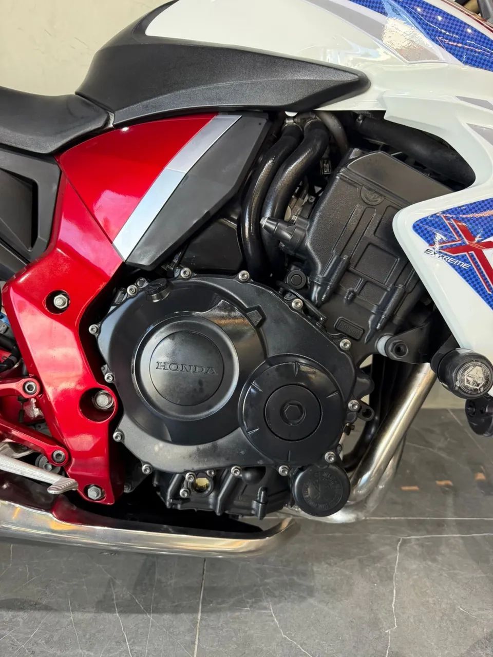 CB1000R BARRACUDA 2016 - Foto 4