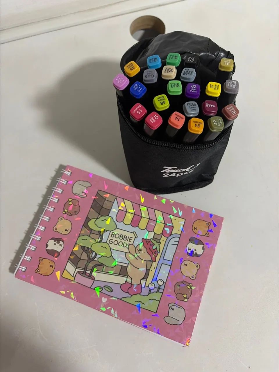 Bobbie Goods e kit 23 canetas