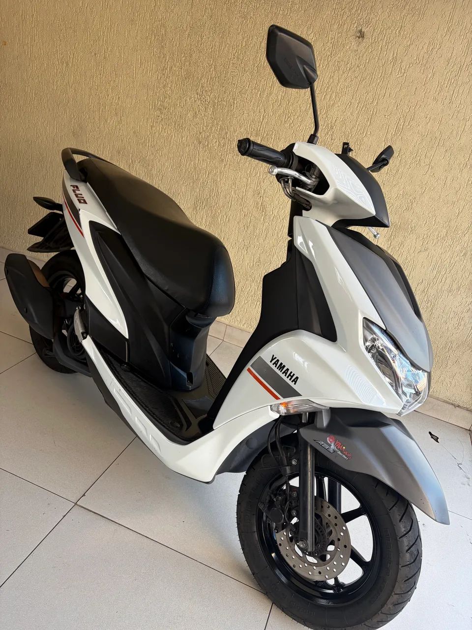 Yamaha. Fluo 125  - Foto 2