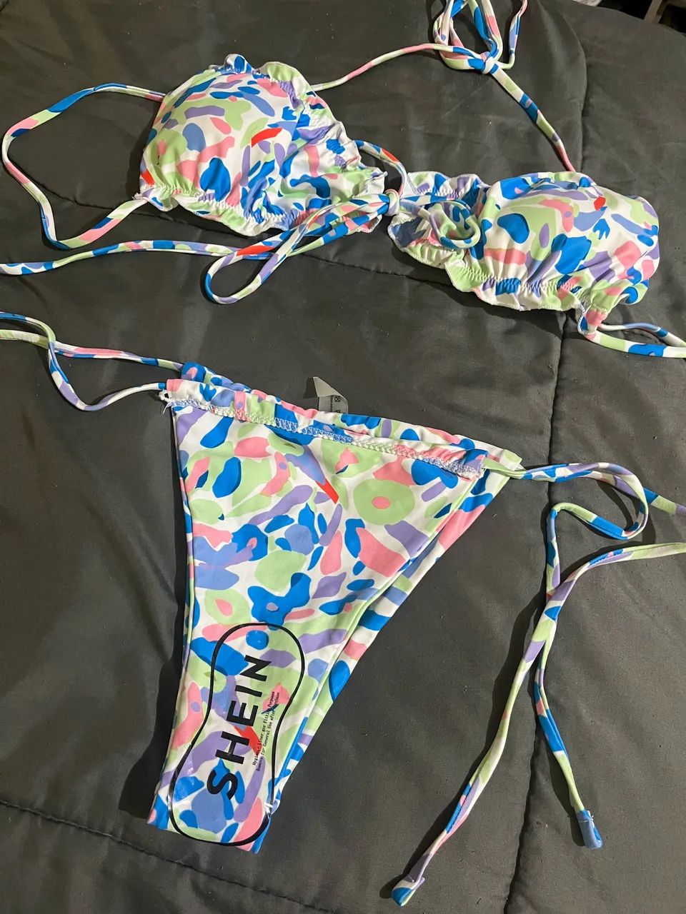 Biquíni SHEIN 3 peças estampado 