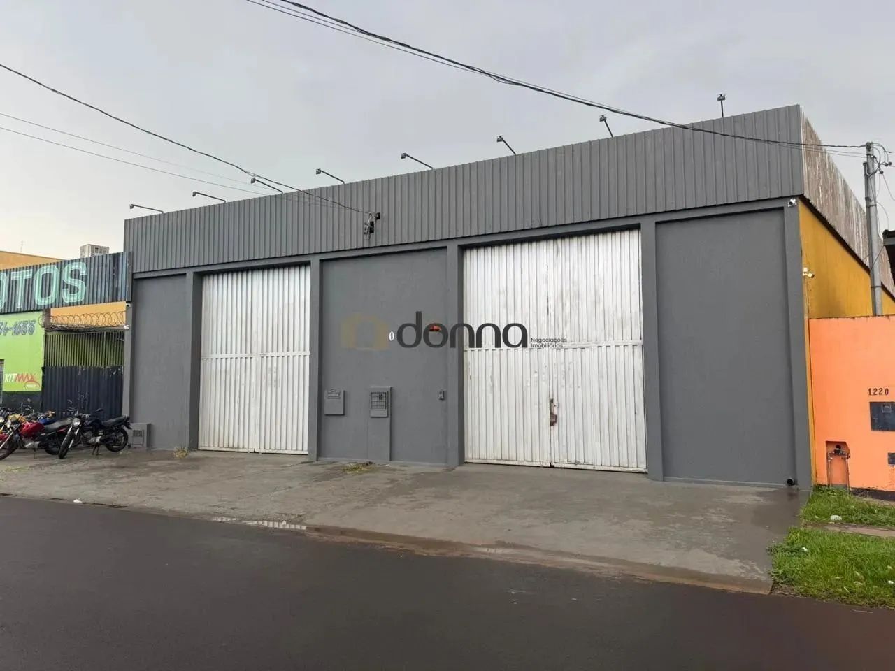 Galpão para aluguel, 3 vagas, Dom Eduardo - Uberaba/MG