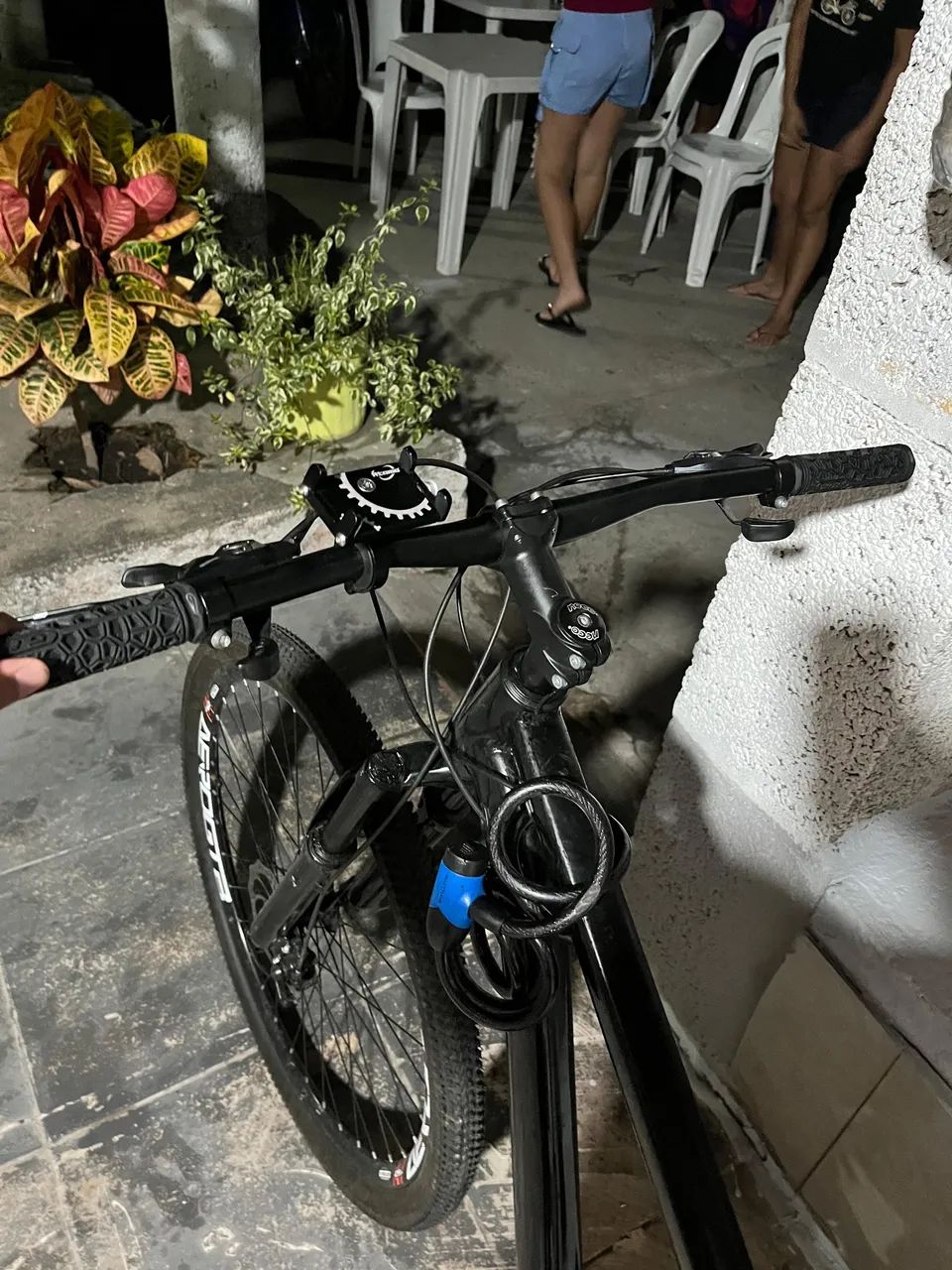 BICICLETA ARO 29 ESTADO EXCELENTE  - Foto 2