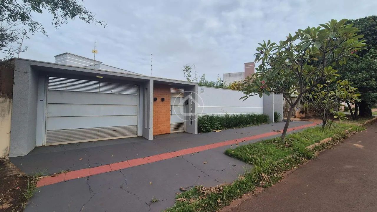 CASA COM APTIDÃO PARA RESIDENCIAL E COMERCIAL - Foto 2