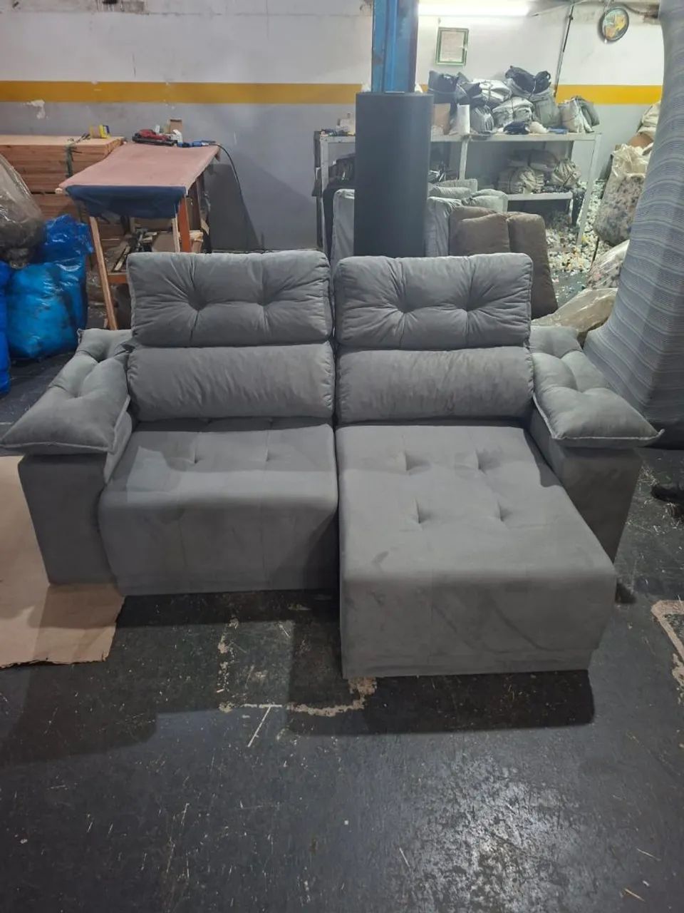 Sofás retrátil e reclinável direto da fábrica  - Foto 4