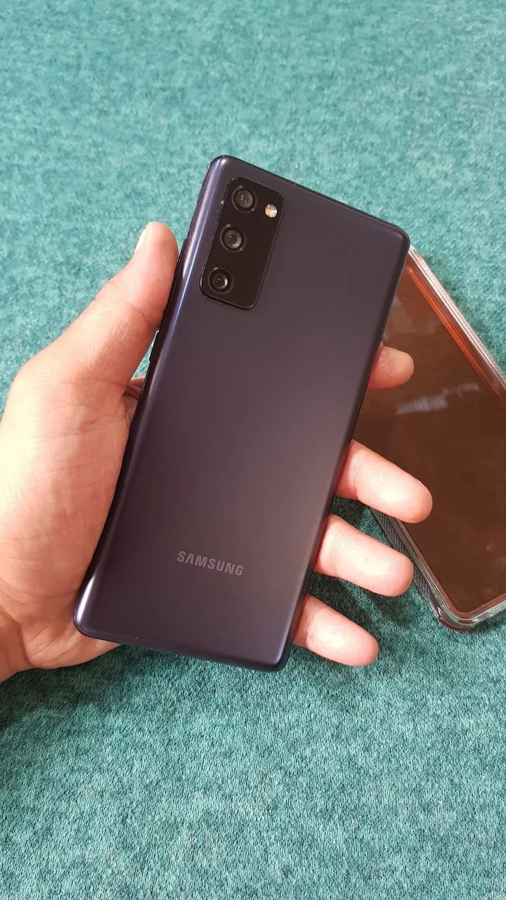 Vendo celular s20 fe 5g  - Foto 2