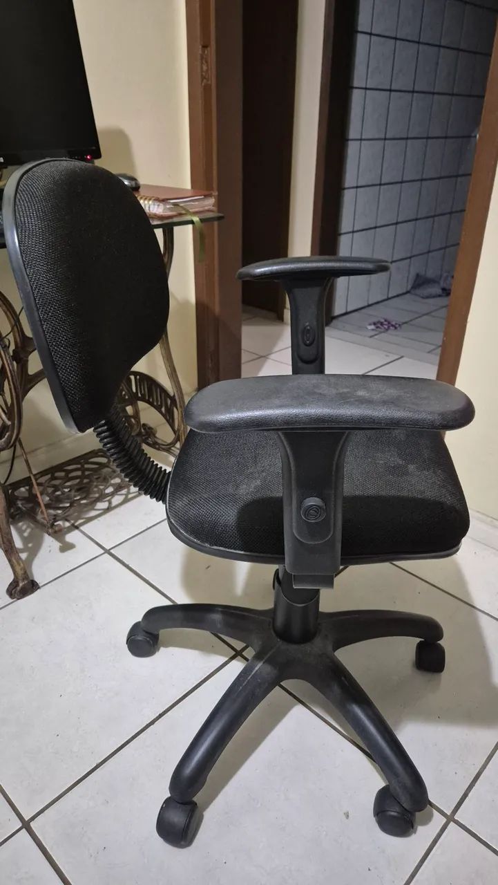 CADEIRA DE ESCRITÓRIO  - Foto 5