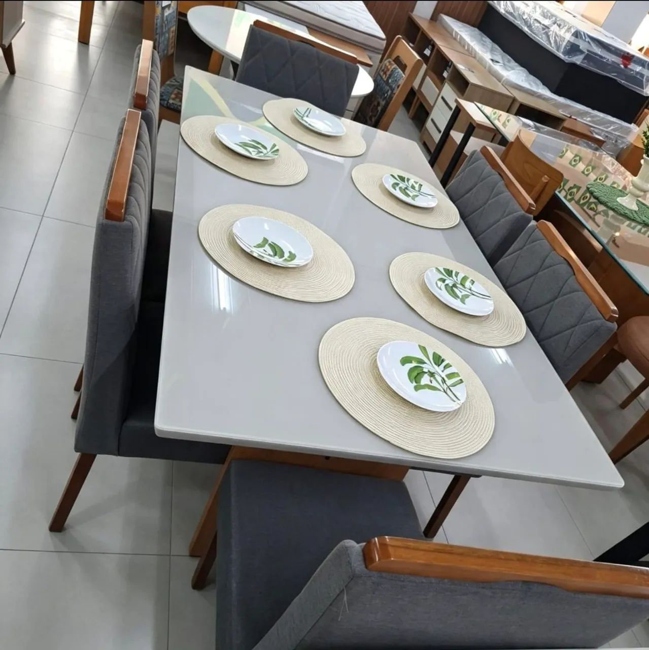 Mesa com 6 cadeiras,  160x90 cm  - Foto 2