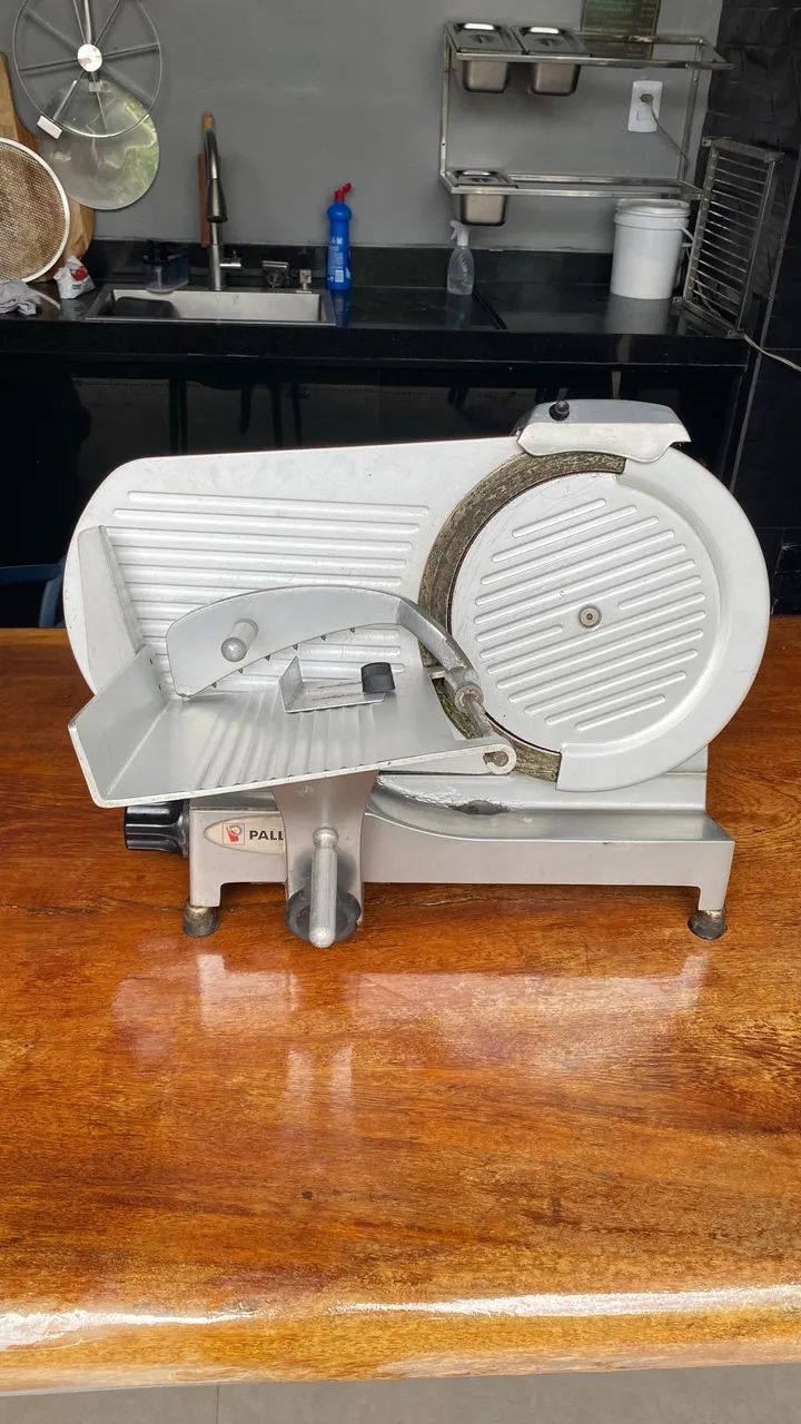 Fatiadora funcionando 100% e conservada  - Foto 3