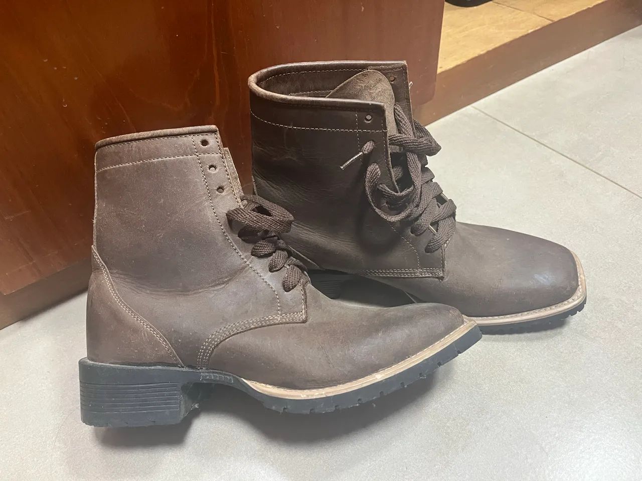 Bota de couro  - Foto 4
