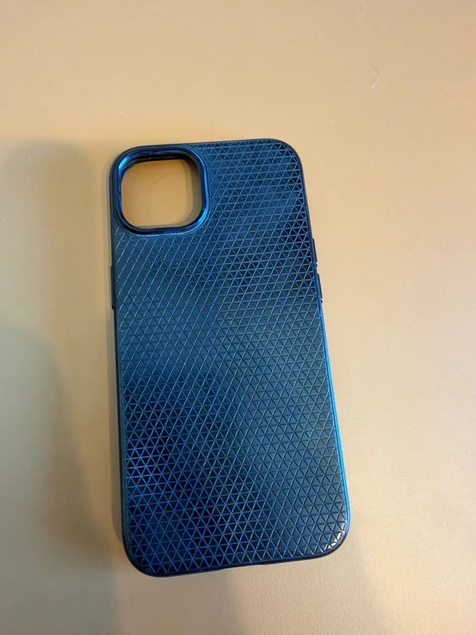 iPhone 13 256gb Branco + capa spigen + cabo lightning - Foto 3