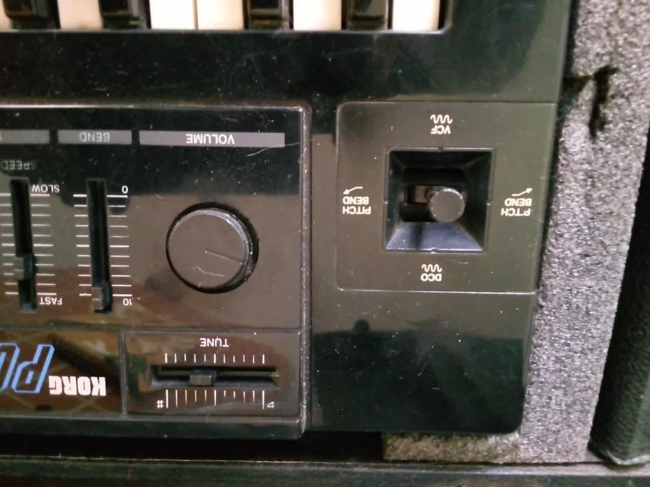 Sintetizador KORG POLY-800 II + Hardcase - Foto 2