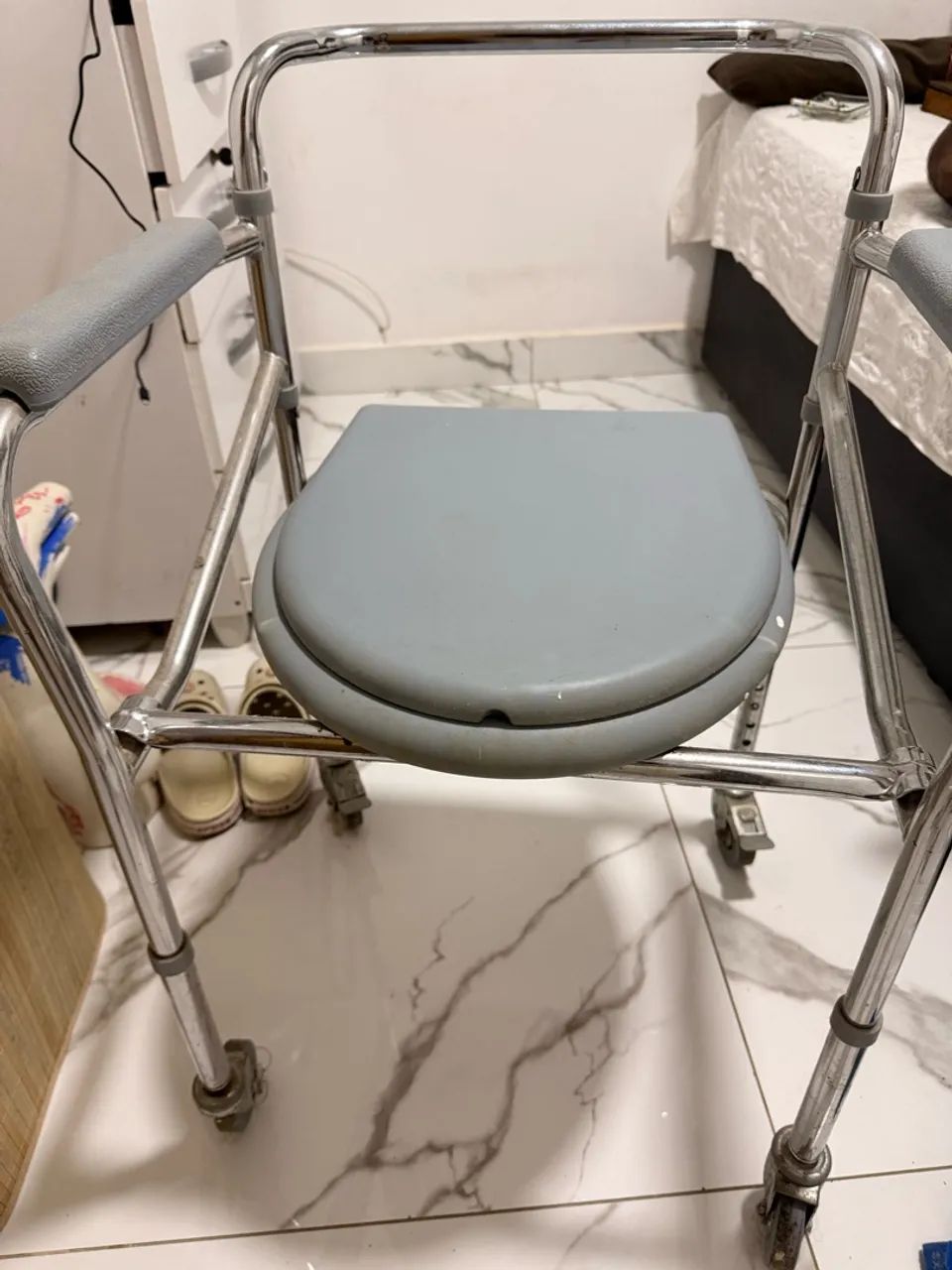 Cadeira de banho  - Foto 2