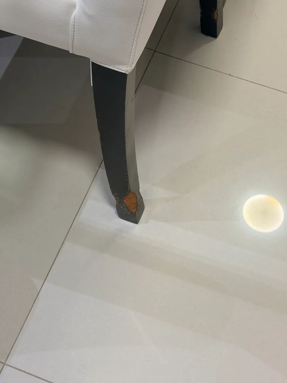 Mesa 8 Lugares + Cadeiras - Foto 4