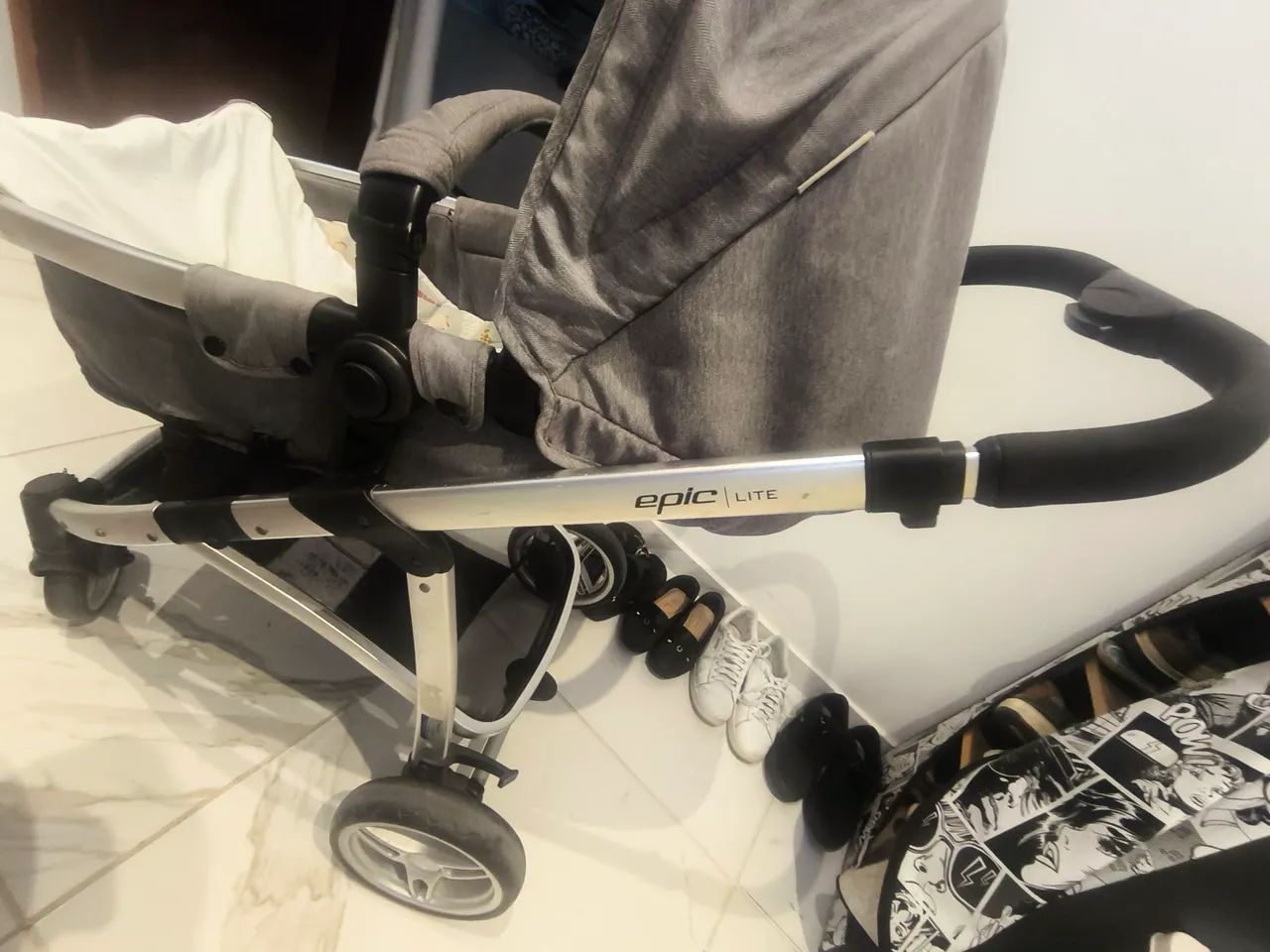 Carrinho de Bebé Infanti Epic Lite (Função Moisés) - Foto 4