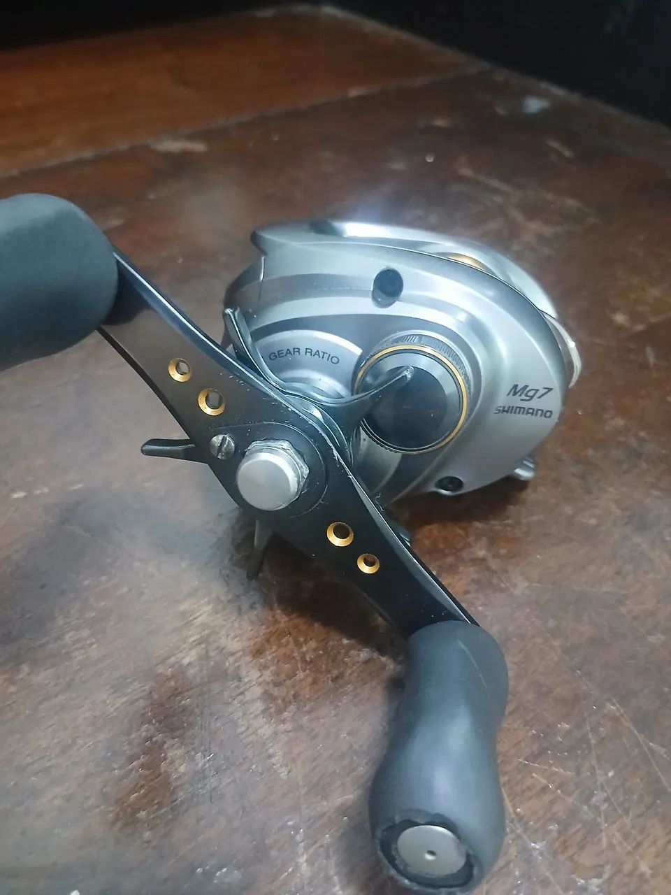 Carretilha shimano aldebaran mg7 japan esquerda - Esportes