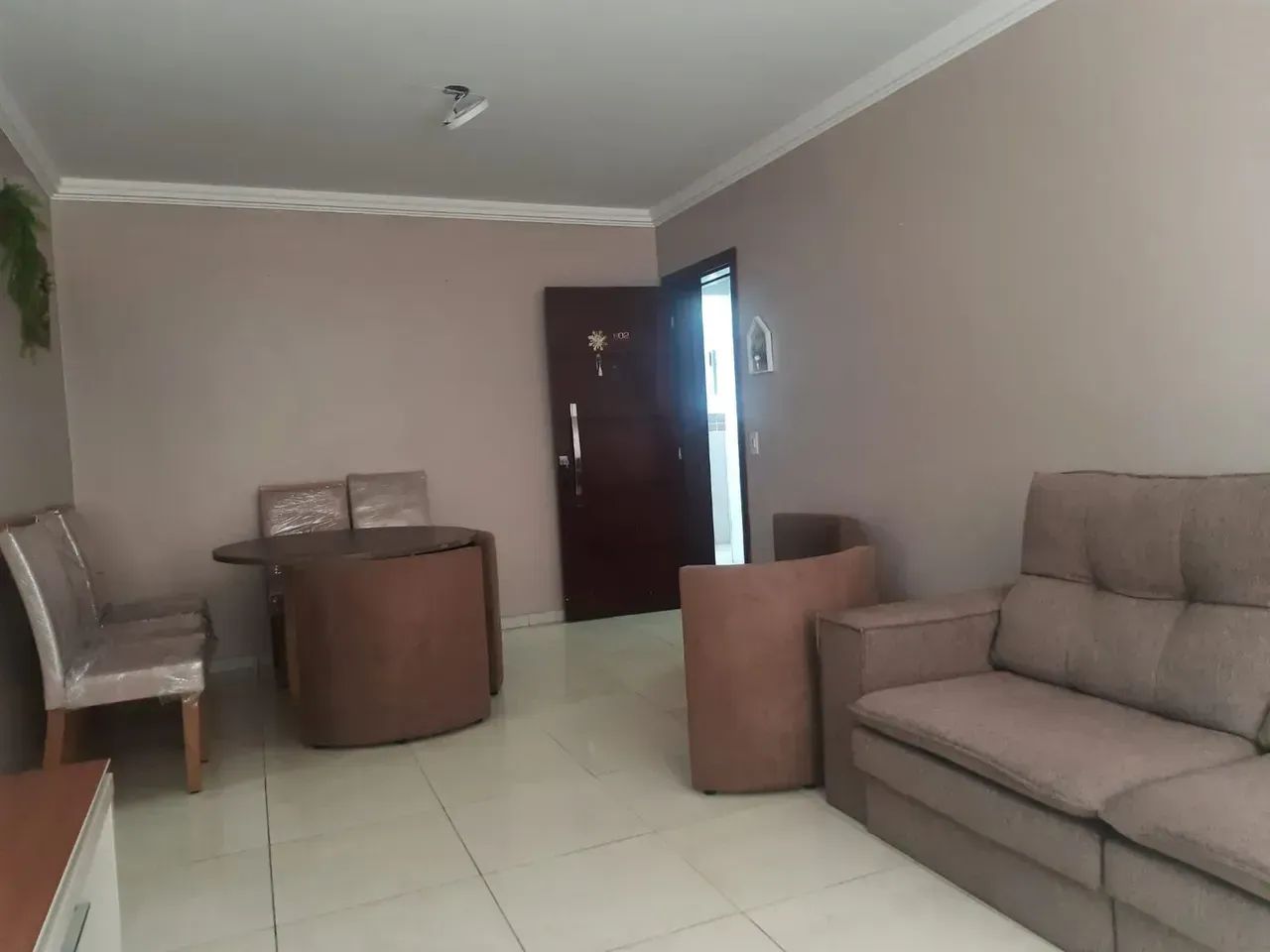 APARTAMENTO 3 QUARTOS SENDO 1 SUÍTE - Foto 2