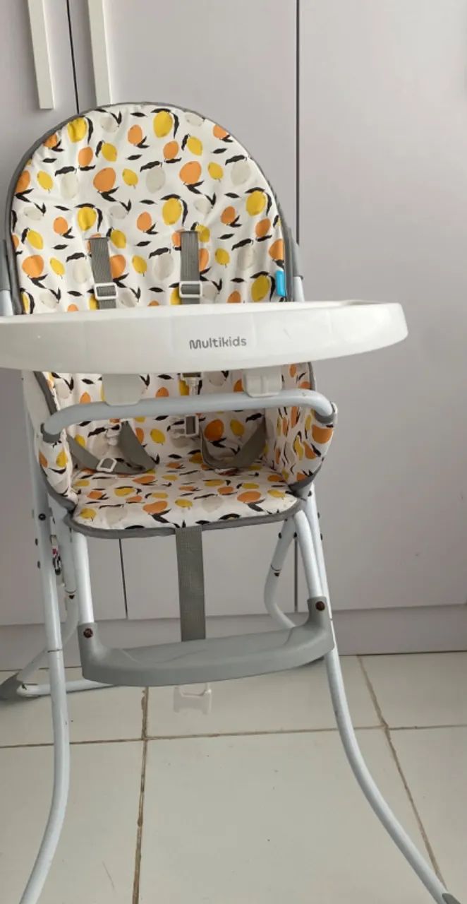 Cadeira alimentação bebê R$ 180 - Foto 2