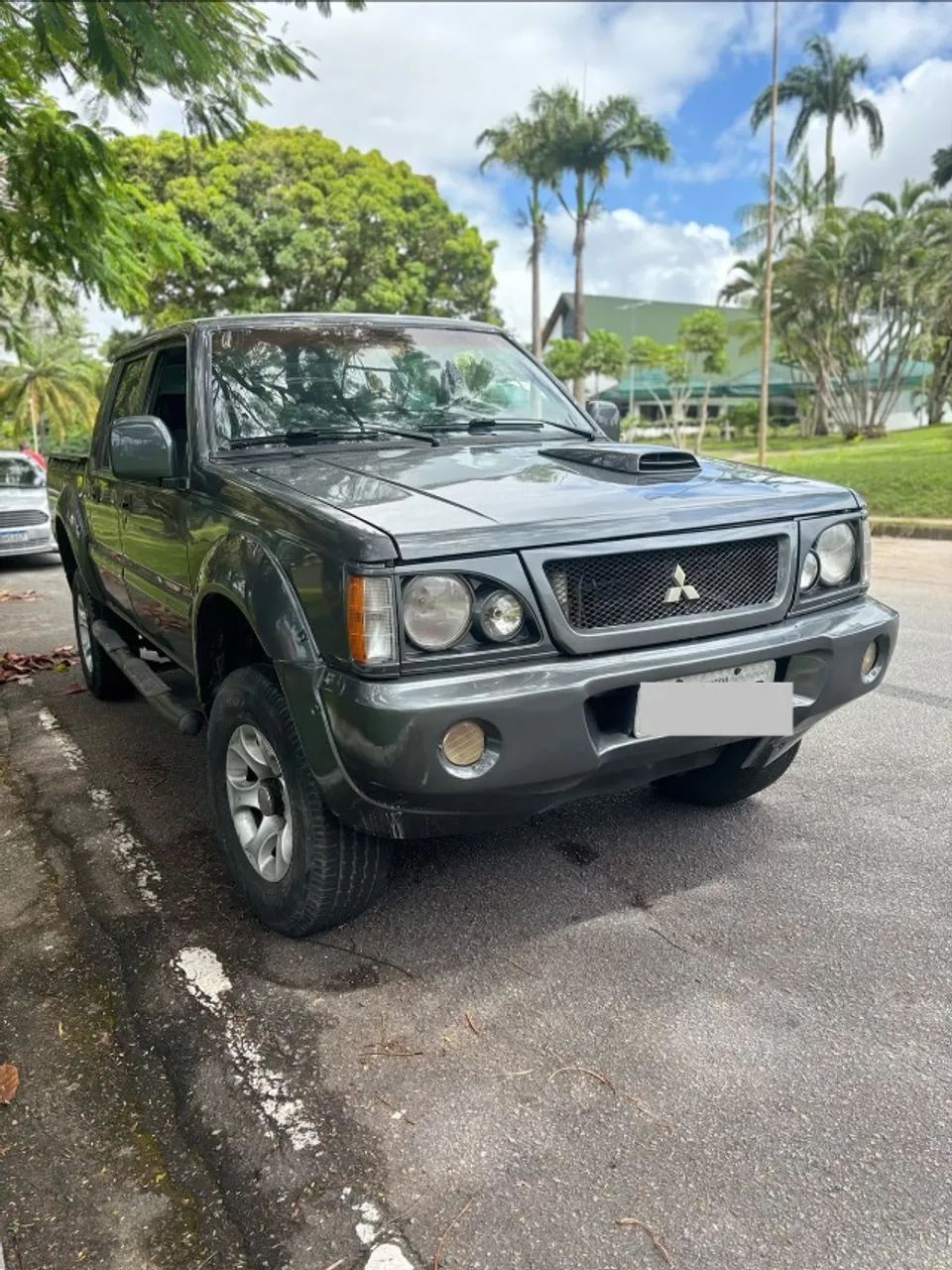 Mitsubishi L200 GLS 2.5 4X4 CD Diesel 2002