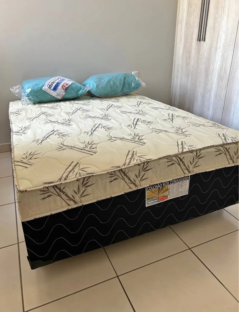 Cama box casal molas ensacadas oferta novas