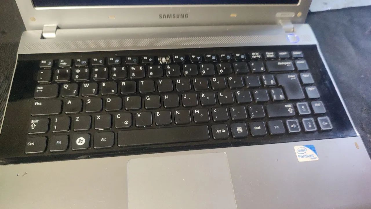 Notebook Samsung RV411 - Foto 2