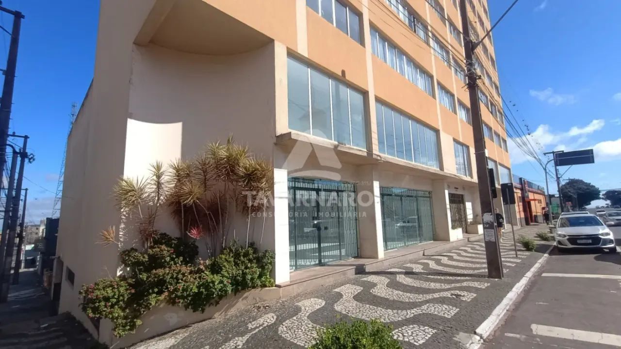 Excelente Oportunidade Comercial: Loja de Esquina na Rua Balduíno Taques! - Foto 4