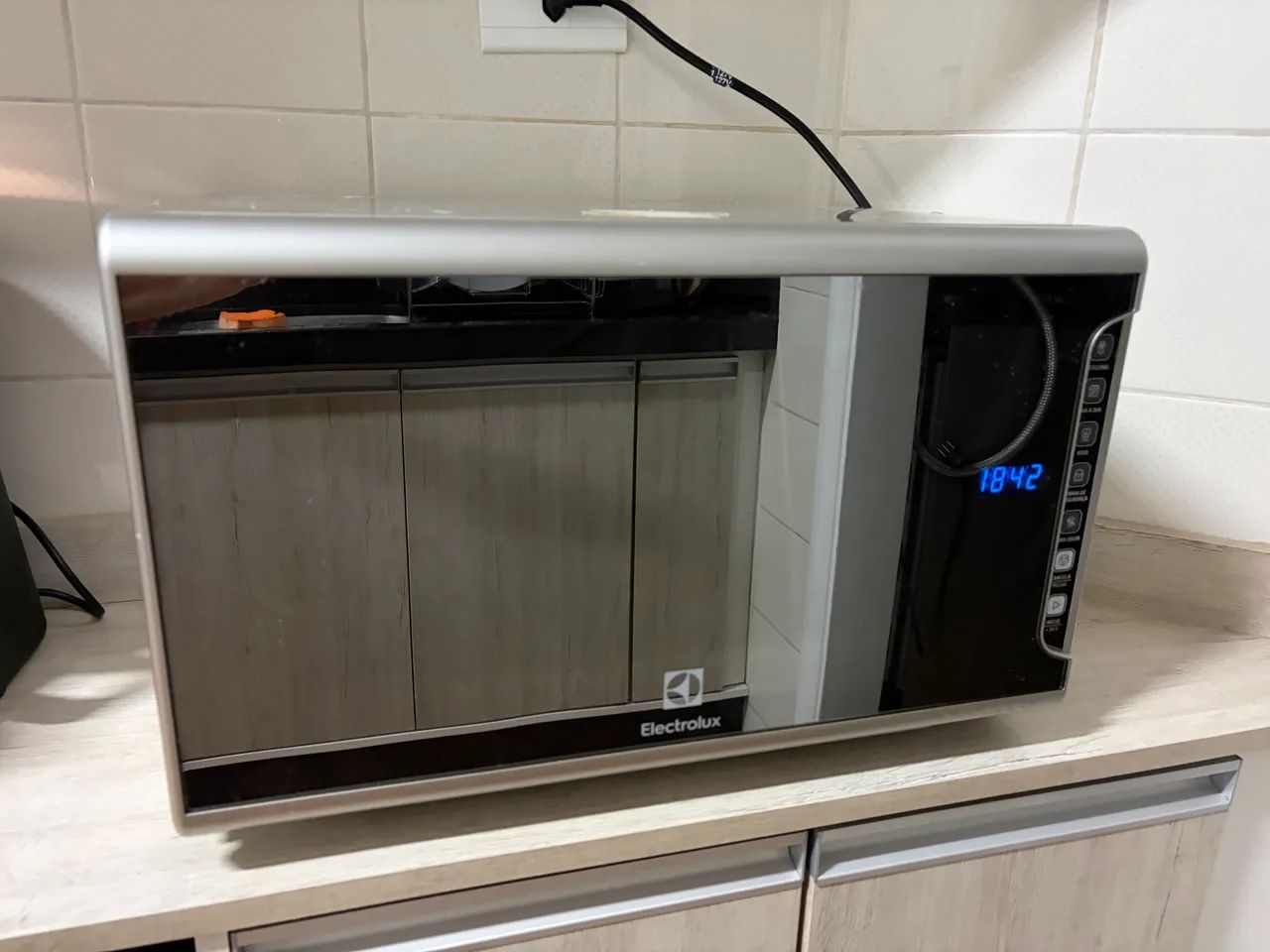 Microondas Electrolux 31L - Inox  - Foto 2