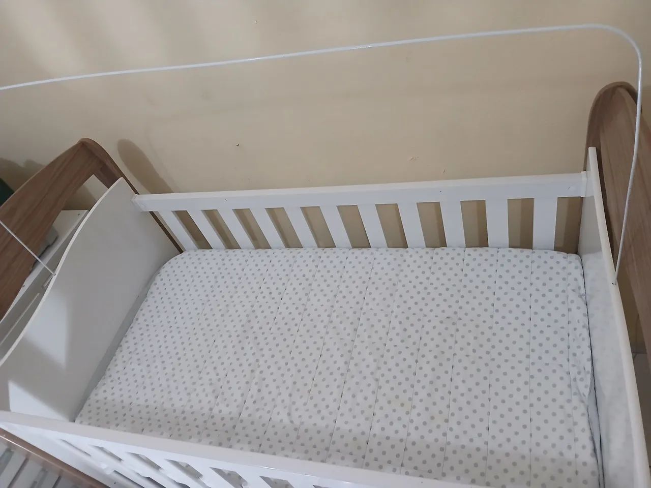 Berço Estilo Americano e Cama com Colchão  - Foto 2