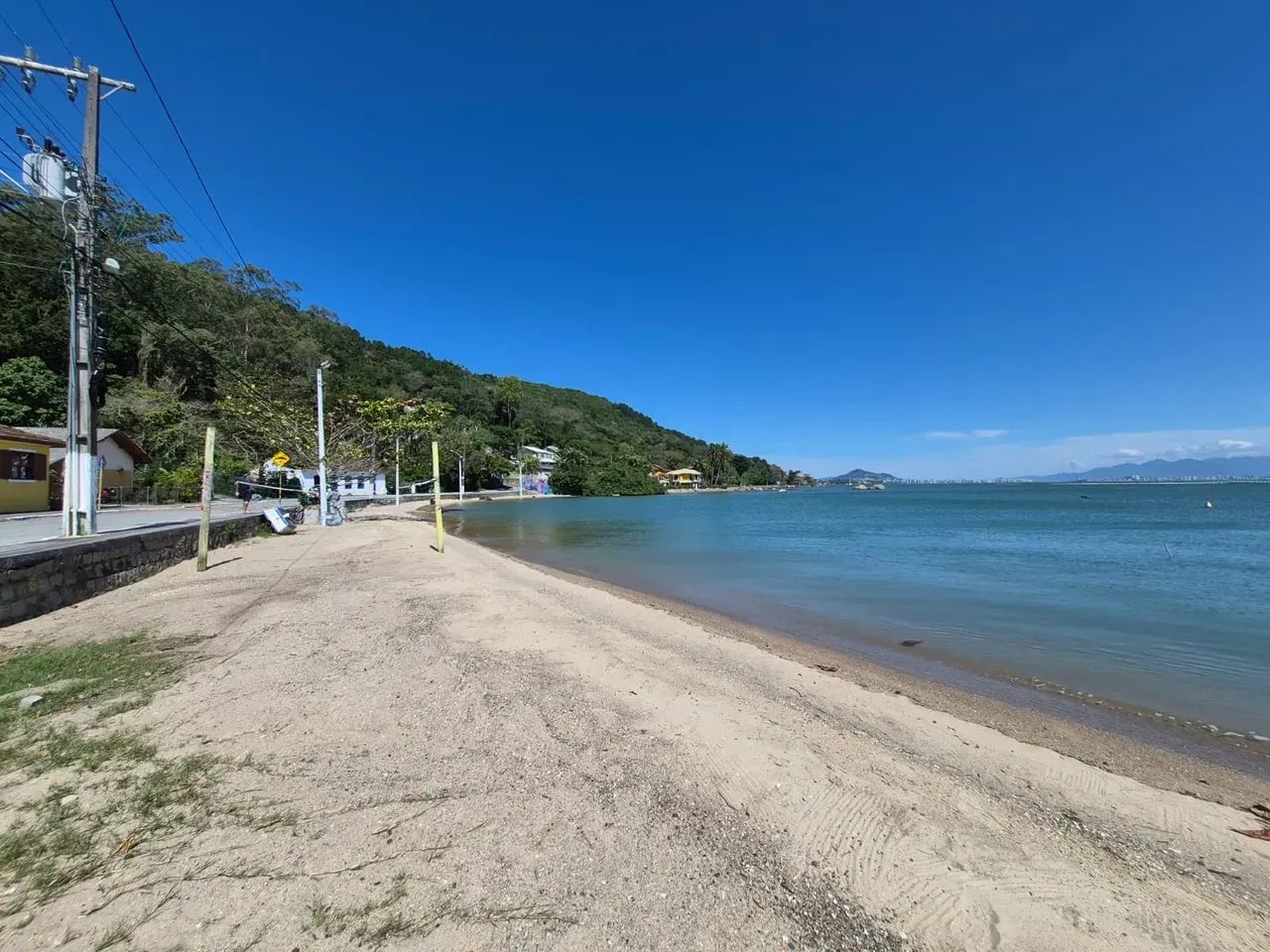 Imóvel para venda possui 2000 metros quadrados em Sambaqui - Florianópolis - SC - Foto 2