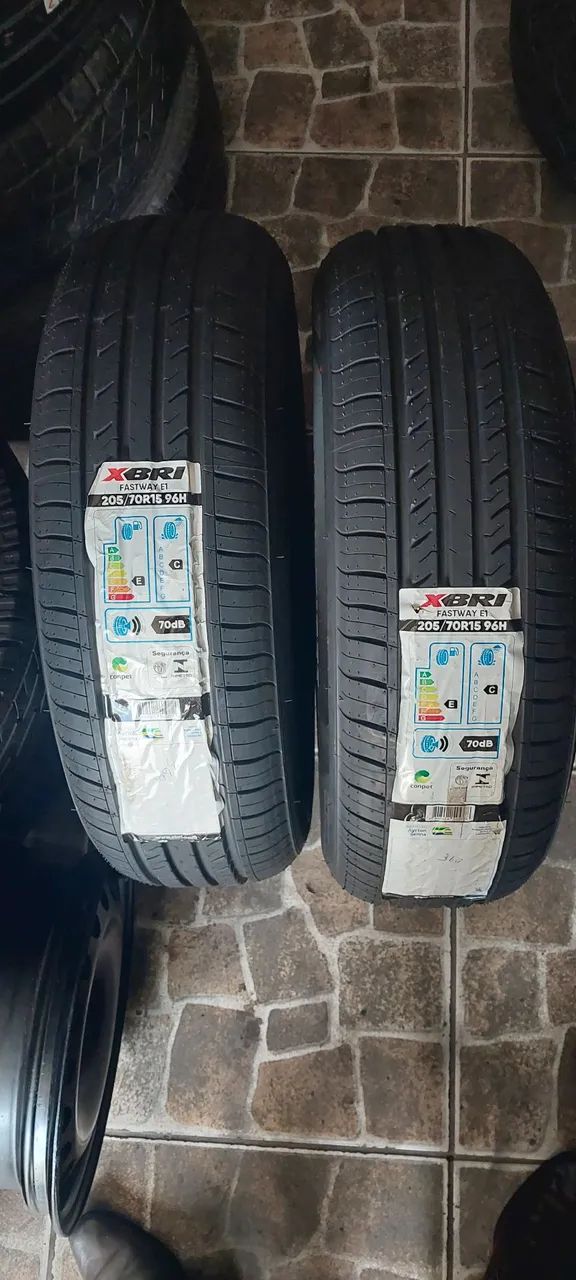 PNEUS 205/70/15