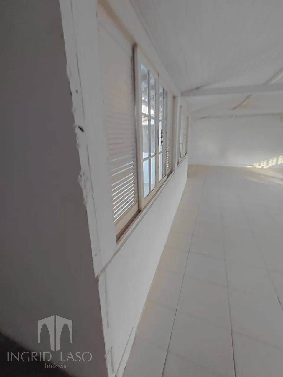 Ponto Comercial nos Cavaleiros | 6 Vagas e 360m² - Foto 4