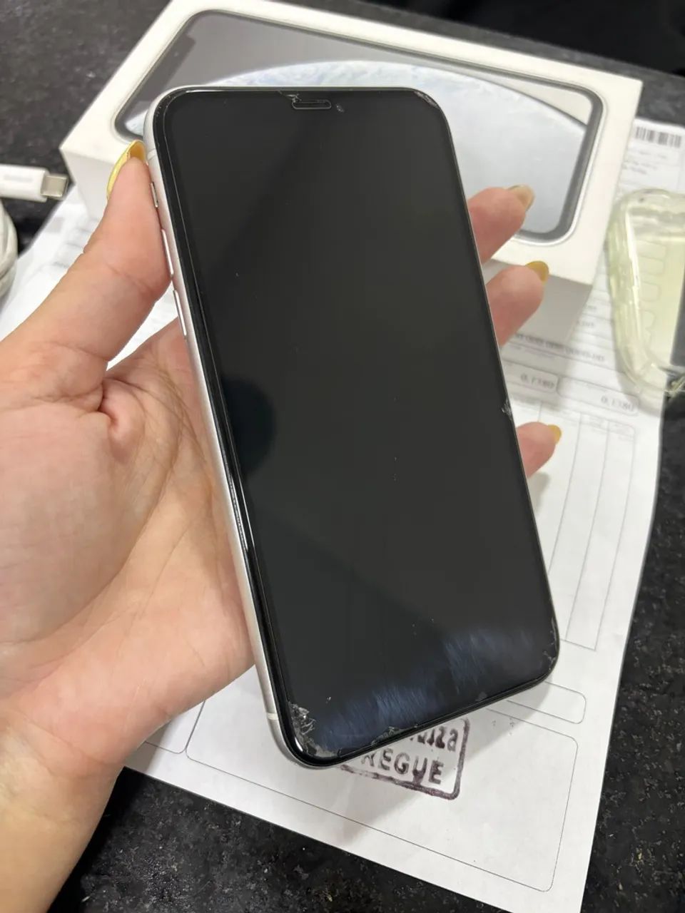 IPHONE XR  - Foto 2