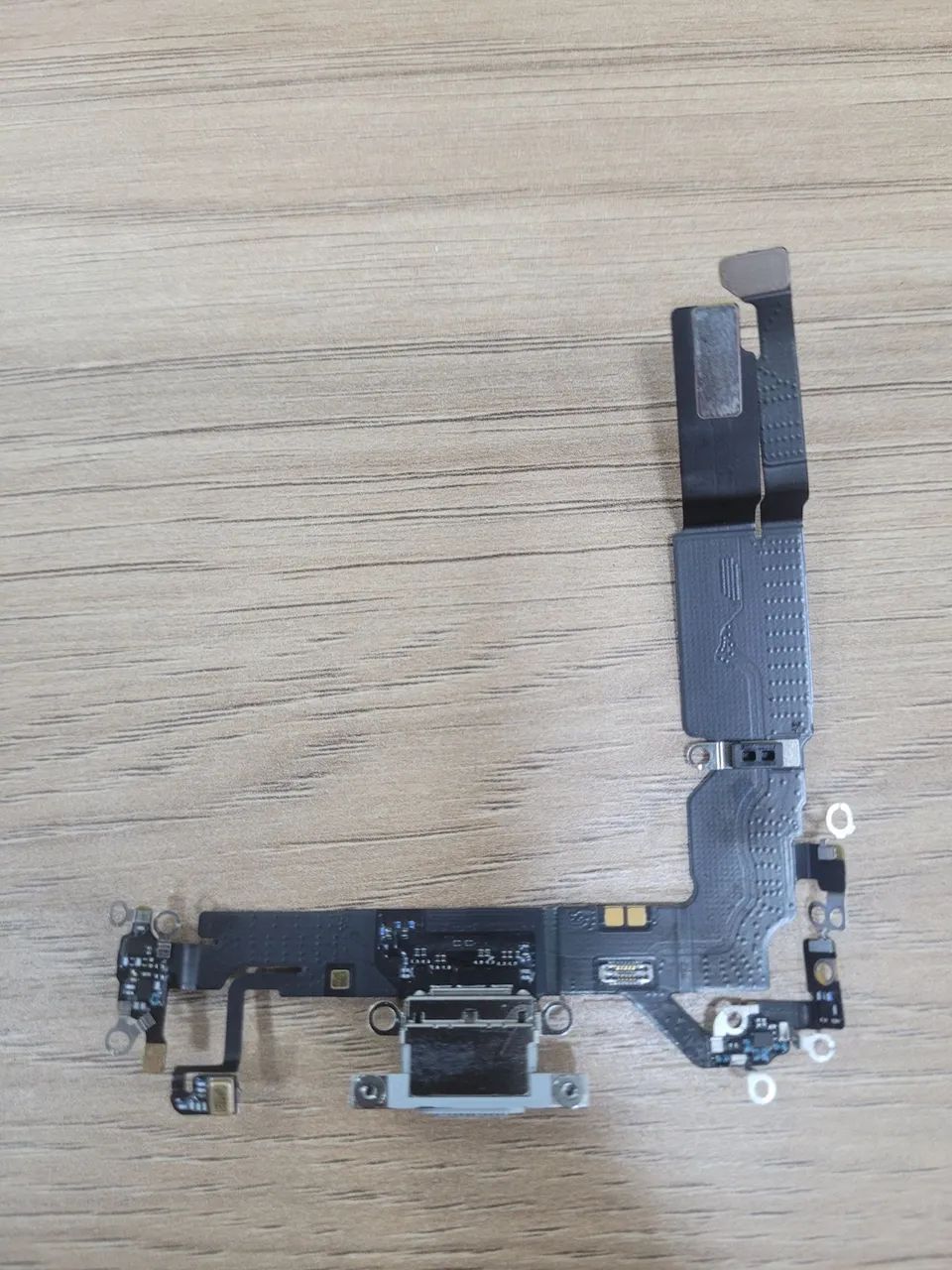 Flex Dock de Carga Original iPhone 16 Retirado