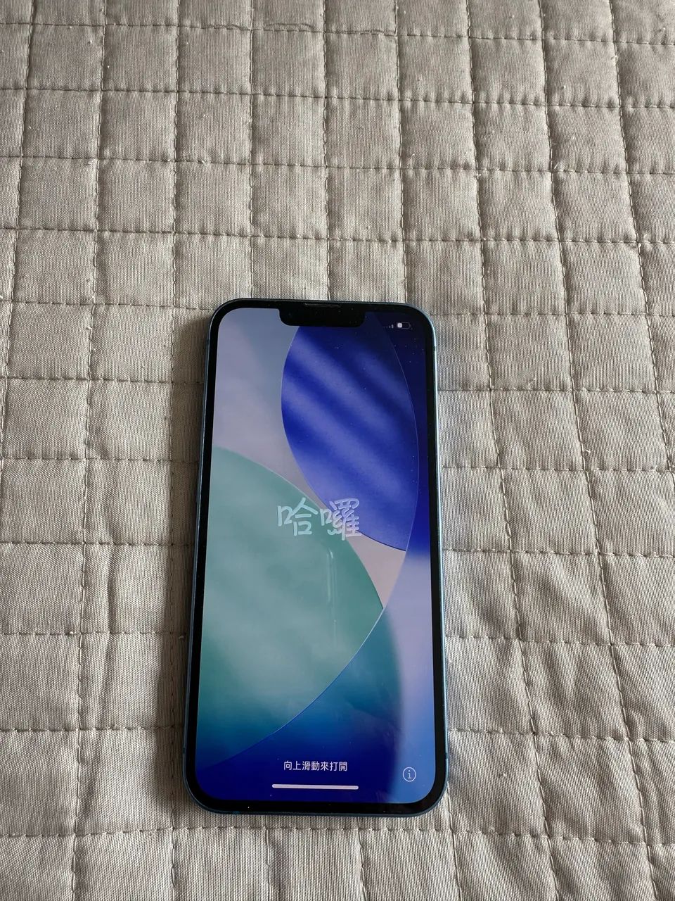 iPhone 13 azul