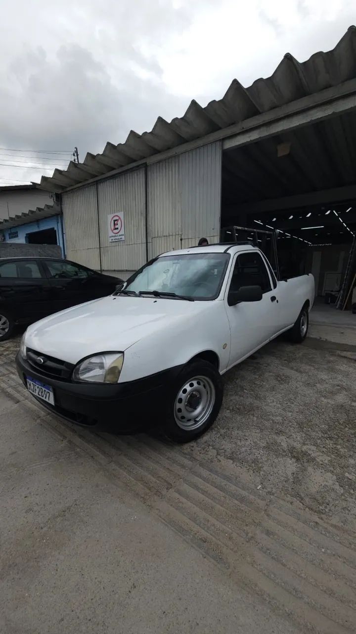 Ford Courier 2012