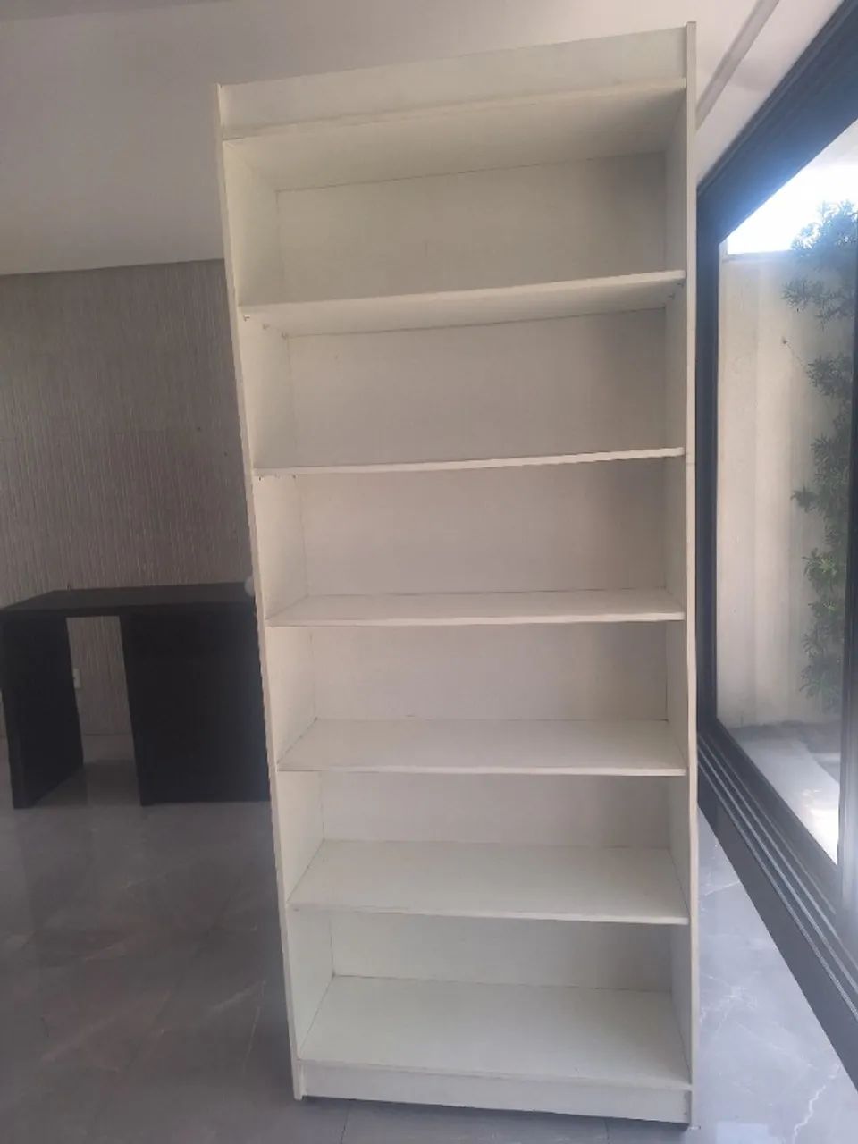 Estante planejada modulada