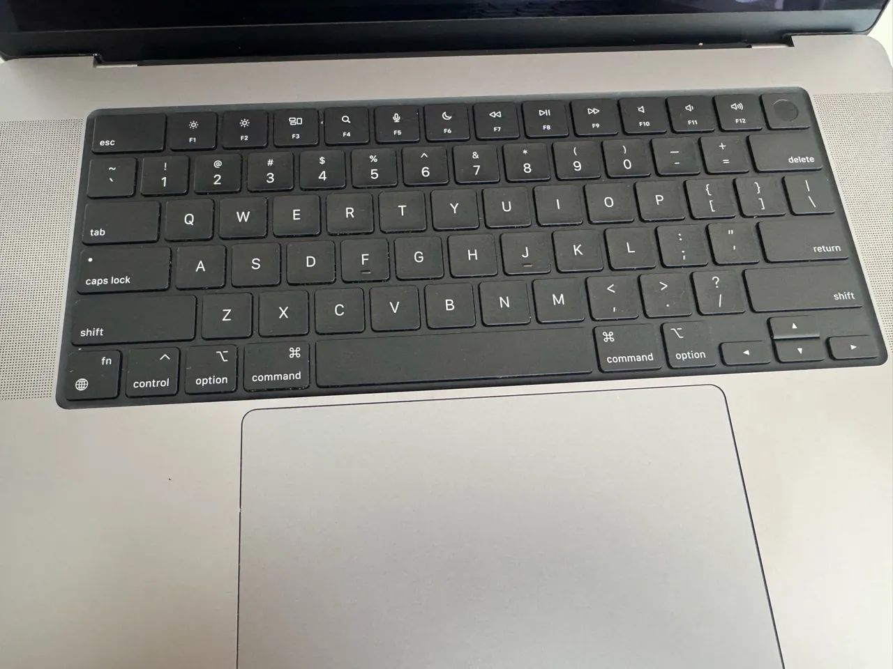MacBook Pro 16? M1 Pro 2021 - Foto 2
