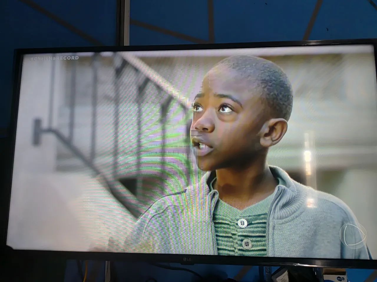 TV 43 polegadas smart 