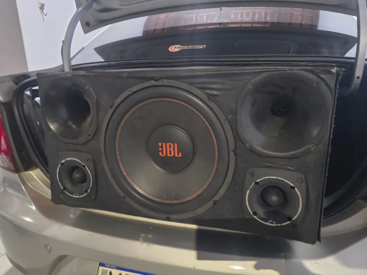 Caixa trio JBL - Foto 2