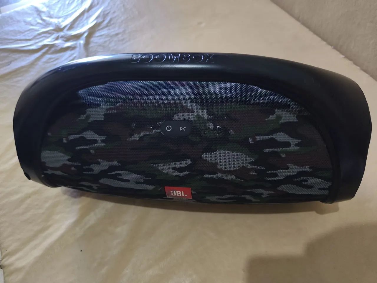 Caixa de som JBL Boombox camuflada - Foto 2