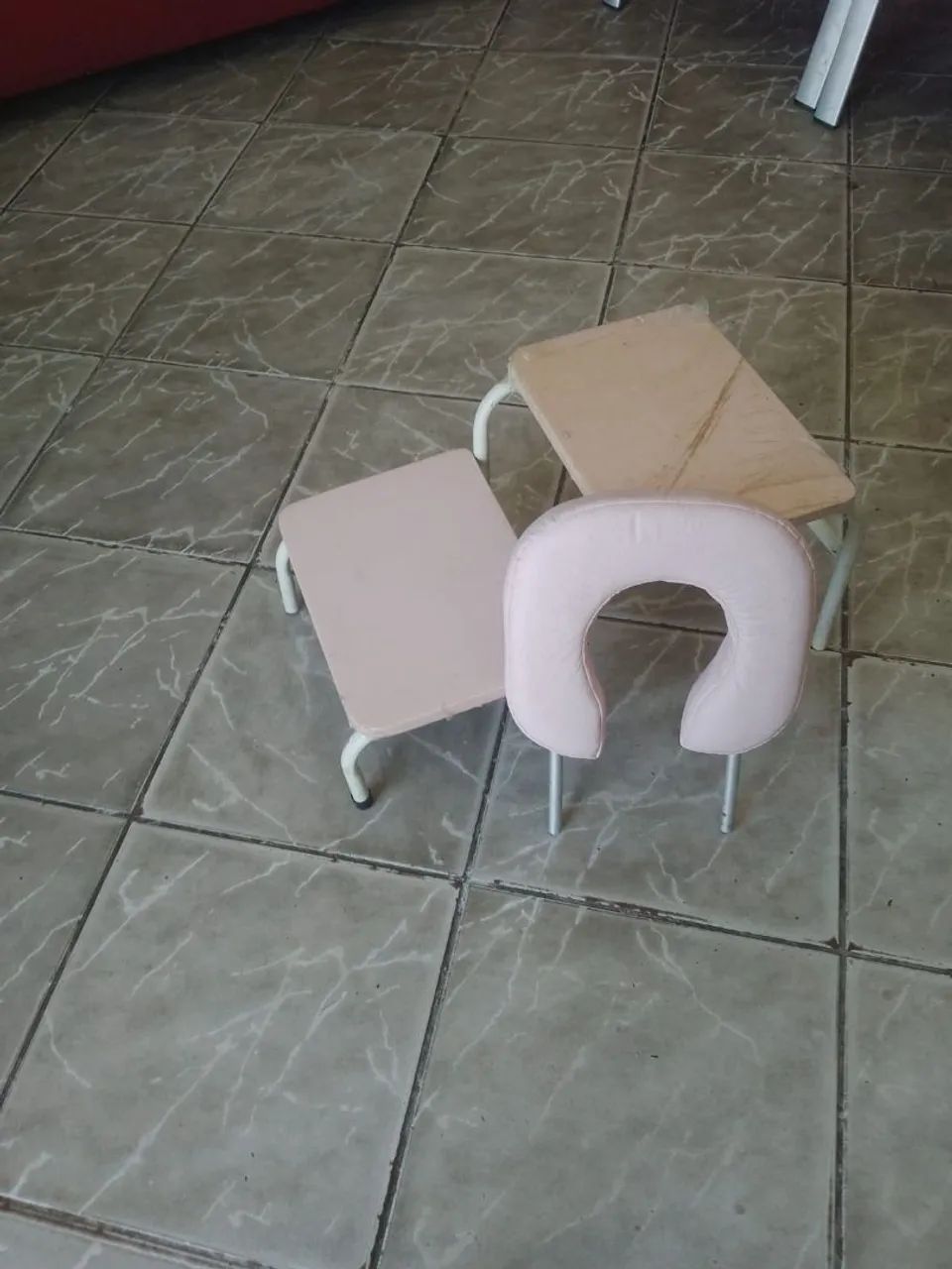 Cama desmontável estética 