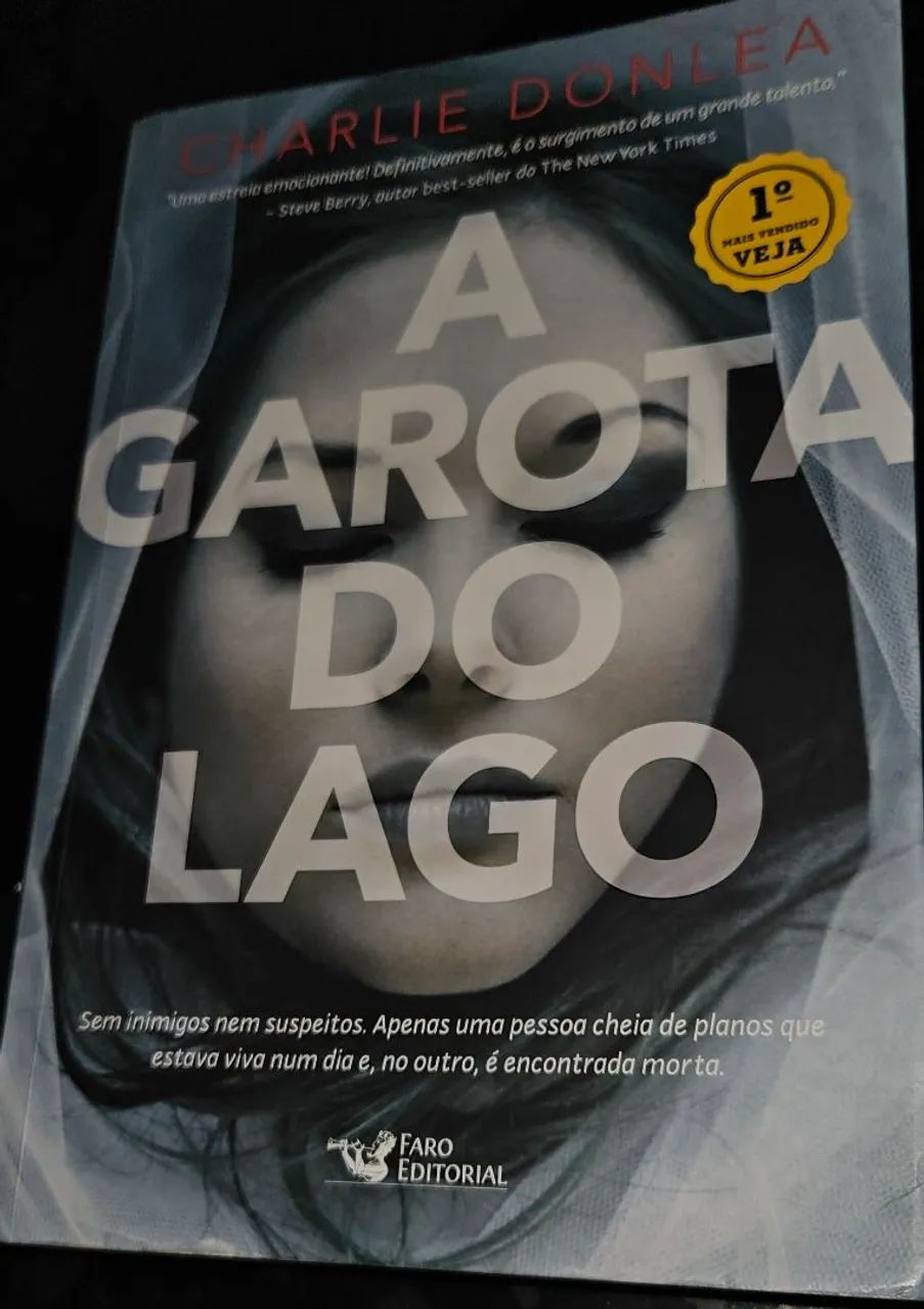 A Garota do Lago