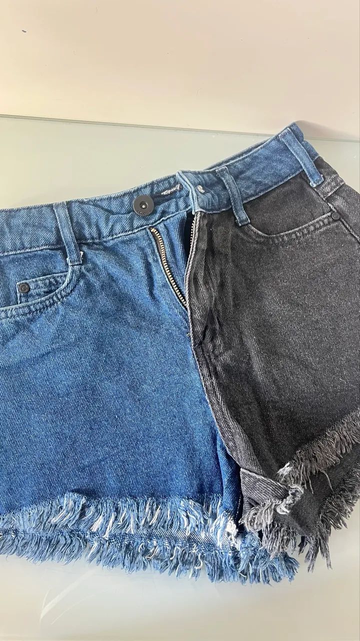 Short duas cores colcci