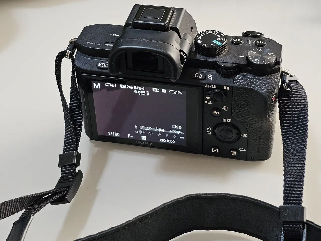 Câmera Sony Alpha 7 II corpo e Acessórios