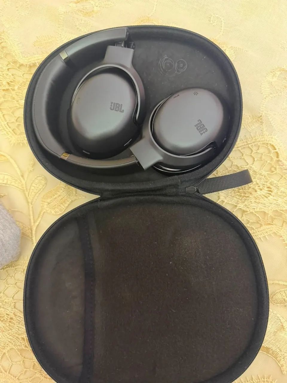 JBL Tour One M2