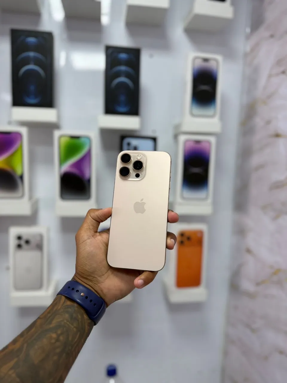 IPHONE 16 PRO MAX 256GB SEM FACE ID ?R$ 3.799,00 - Celulares e