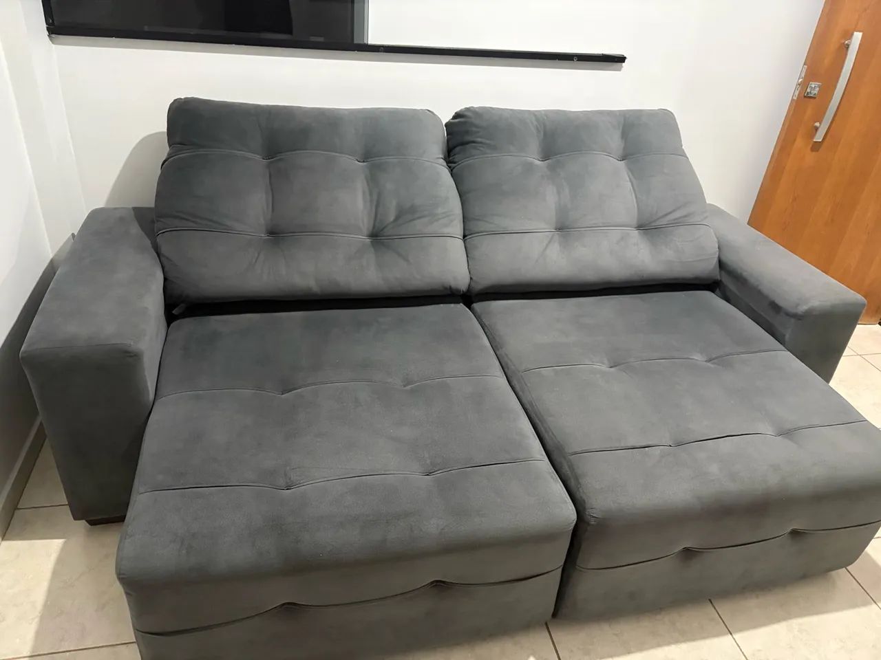 Vende-se sofá retrátil é reclinável 4 lugares 