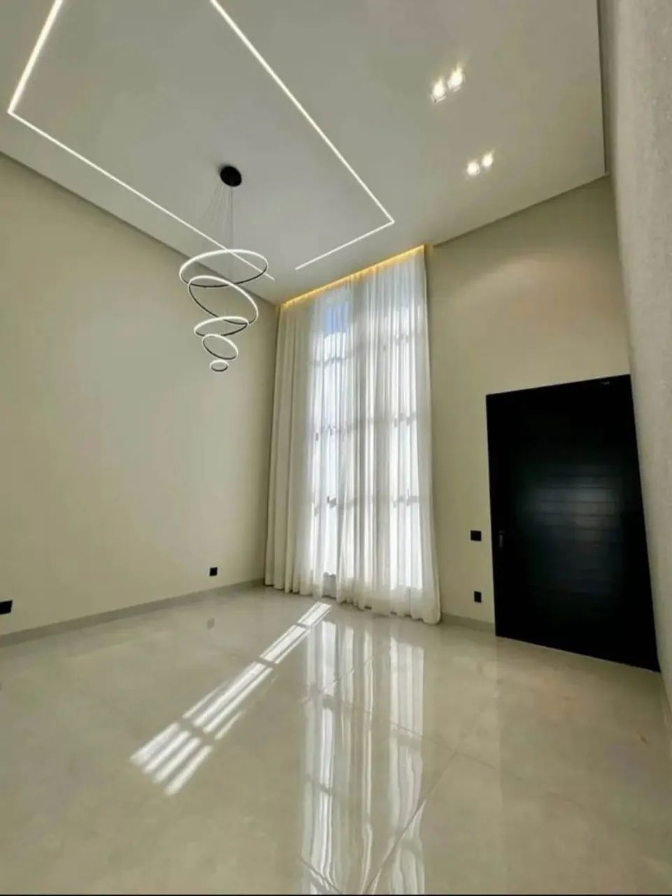 VENDO CASA NA CIDADE NOVA 8 TB 