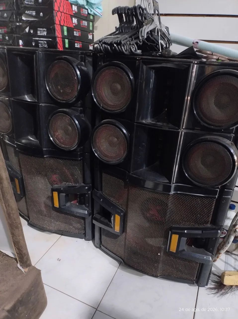 Caixas de som LG